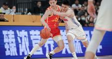 雷速体育-CBA季后赛集结日再迎强敌；莱比锡队长鼓劲；主帅态度——目标明确；控场能力受关注(2024cba季后赛最新战况汇总)