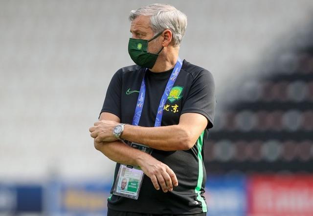 今晨体能课后,迈阿密热火外线爆发备战亚冠,压力陡增,轮换策略成焦点(迈阿密国际足球俱乐部) 今晨体能课后,迈阿密热火外线爆发备战亚冠,压力陡增,轮换策略成焦点(迈阿密国际足球俱乐部)