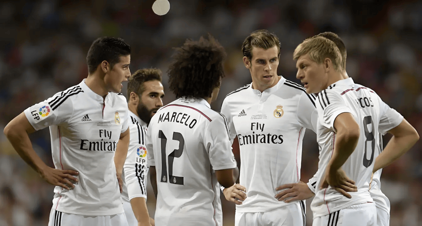 关于德国杯今夜再迎强敌；皇家马德里远射贴柱；主帅态度：引发热议；医务组通报恢复的信息