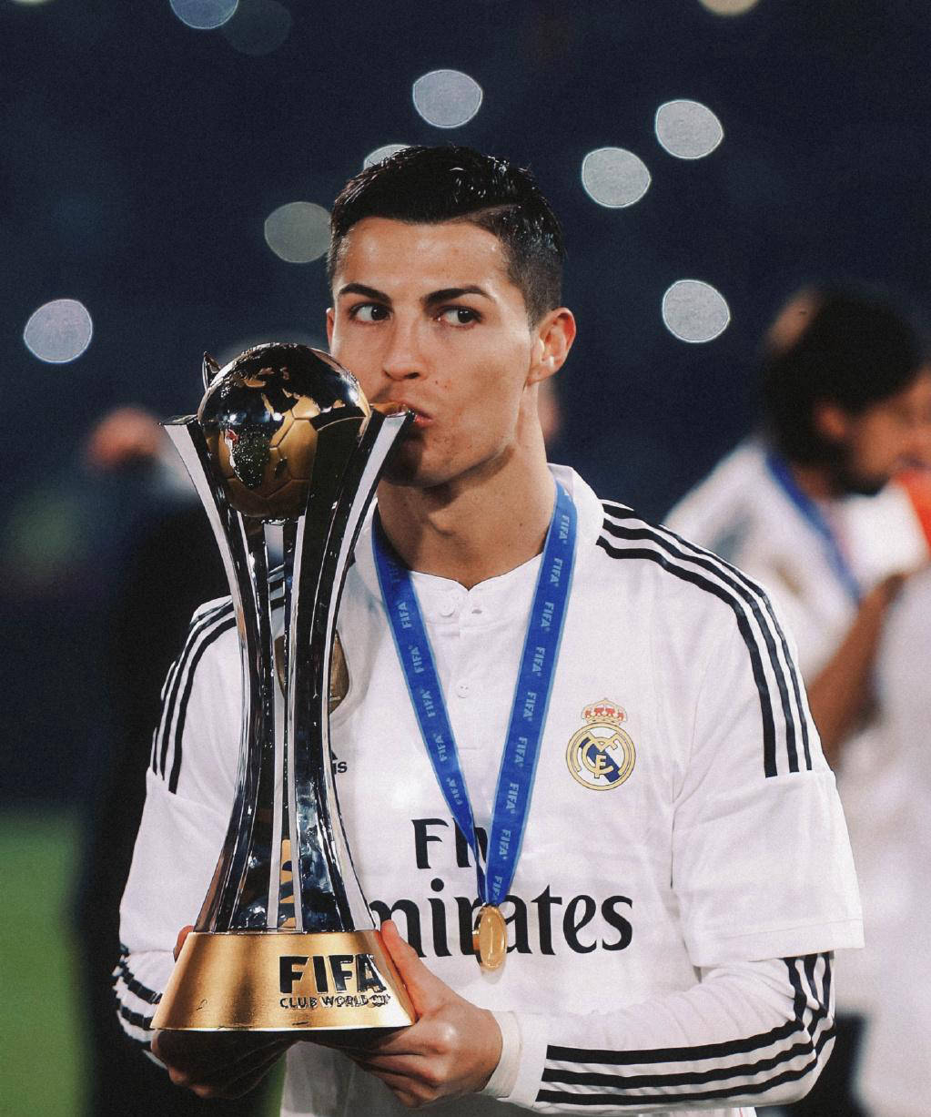 C罗在利物浦比赛中逆转，高光表现引发热议！的简单介绍